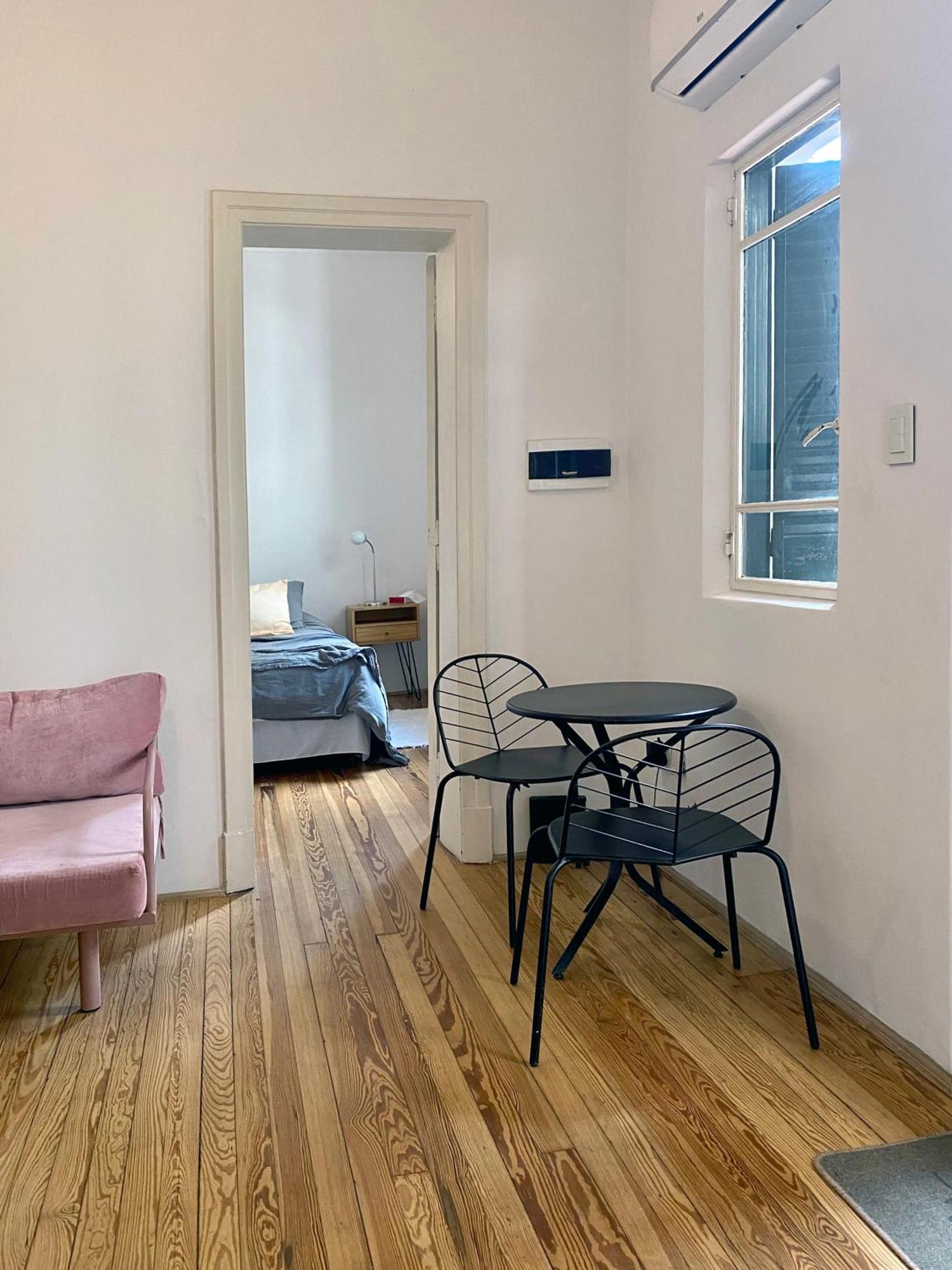 Departamento En Complejo Residencial Histórico. Ciudad Autónoma de Buenos Aires